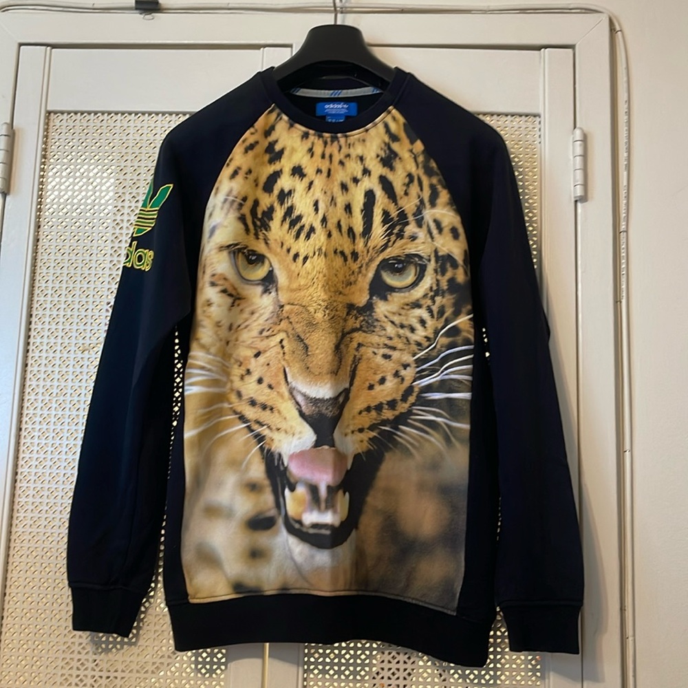 Worn just once Adidas Sweat shirt.